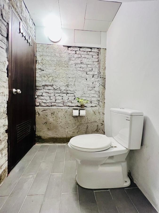 Walk Home Hostel Цзяи Экстерьер фото