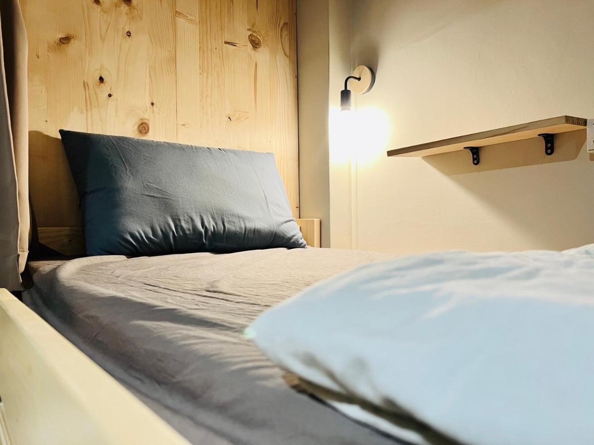 Walk Home Hostel Цзяи Экстерьер фото